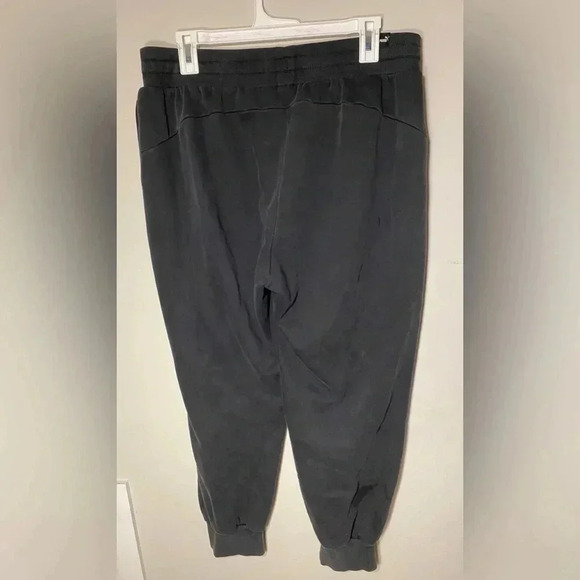 Puma black sweatpants | size large - Picture 2 of 3